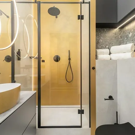 アパート Hanza Tower Skyline Bath 24 Pool & Jacussi & Sauna *