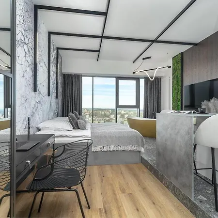 アパート Hanza Tower Skyline Bath 24 Pool & Jacussi & Sauna *