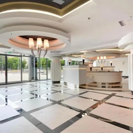 アパート Hanza Tower Skyline Bath 24 Pool & Jacussi & Sauna シュチェチン