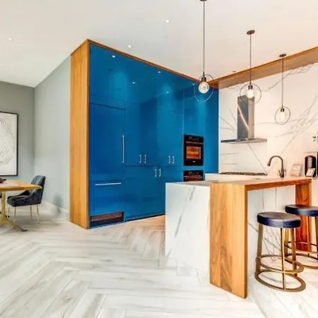 アパート Hanza Tower Skyline Bath 24 Pool & Jacussi & Sauna シュチェチン