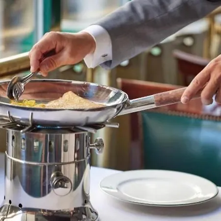 Hanza Tower Skyline Bath 24 Pool & Jacussi & Sauna アパート *