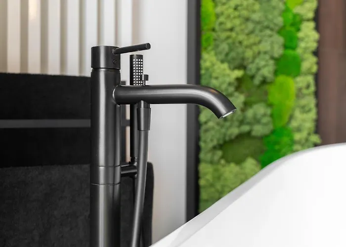 Hanza Tower Skyline Bath 24 Pool & Jacussi & Sauna Apartment *