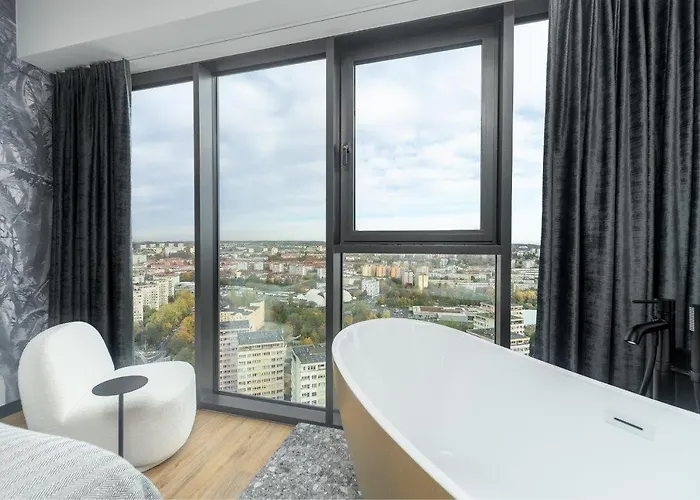 Hanza Tower Skyline Bath 24 Pool & Jacussi & Sauna Apartment