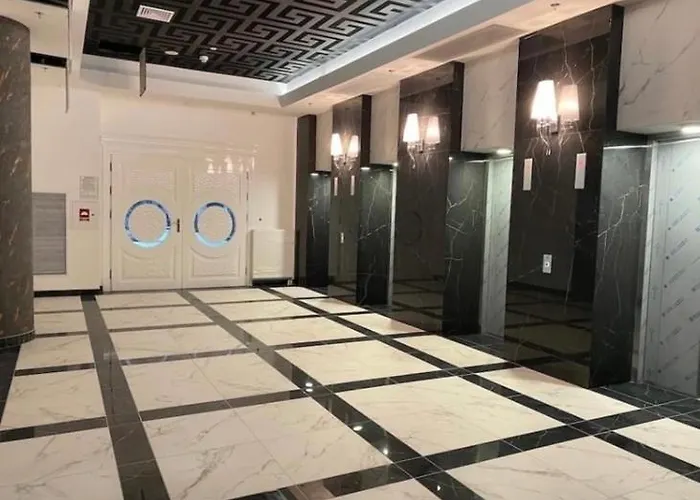 Hanza Tower Skyline Bath 24 Pool & Jacussi & Sauna Apartment *